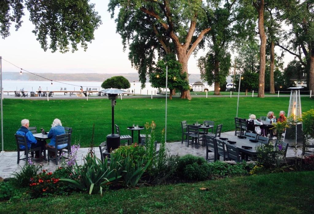 Plum Point Lodge Himrod Екстер'єр фото
