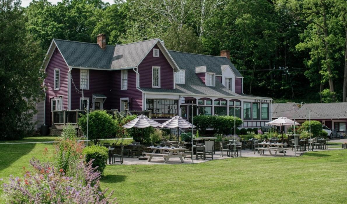 Plum Point Lodge Himrod Екстер'єр фото
